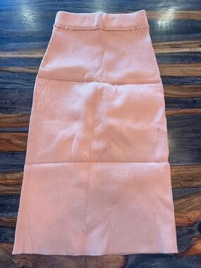 Ribbed Pink Pencil Midi Skirt with Stretch Waistband